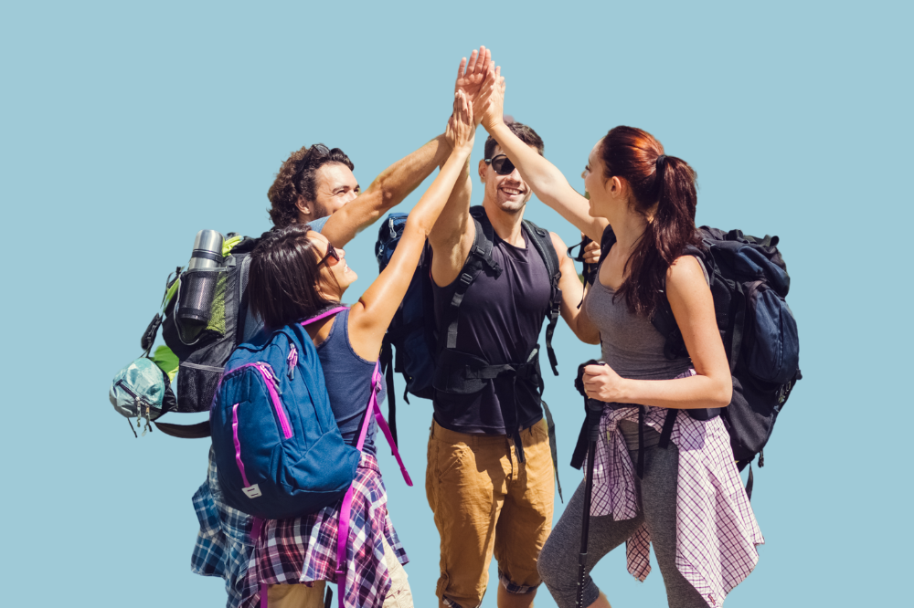 Personar gir kvarandre high five.