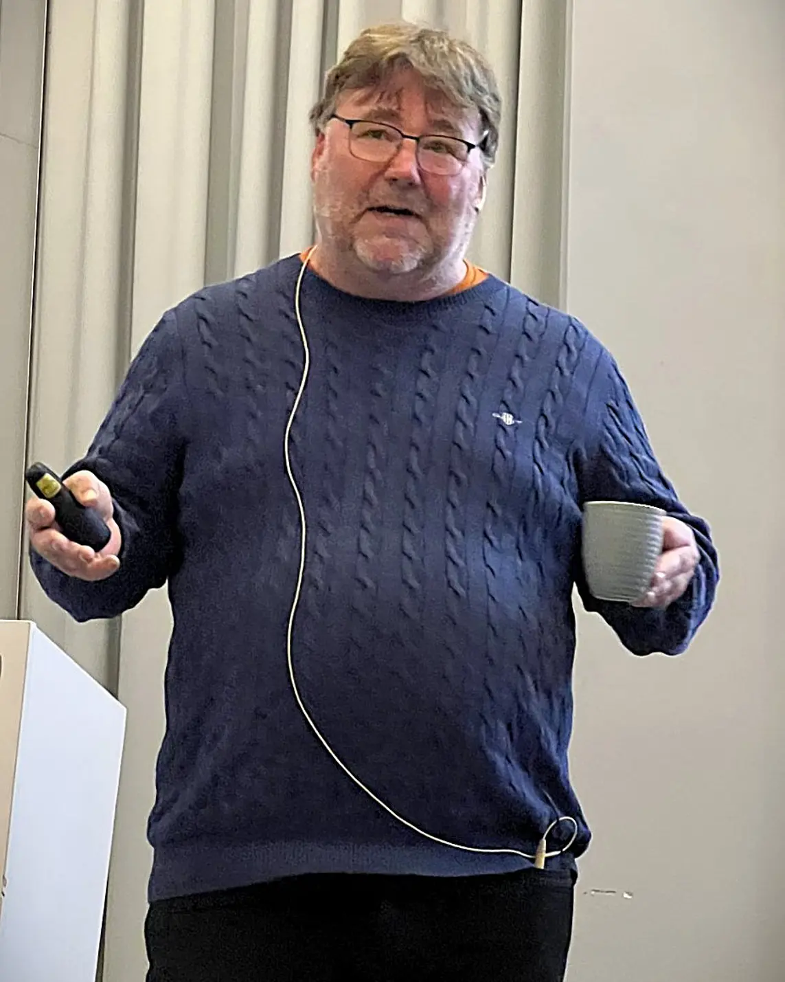 Geir Olsen som underviser